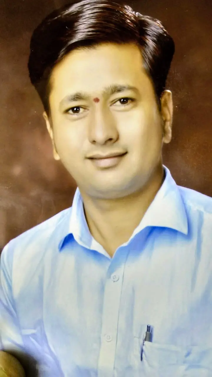 Groom Profile
